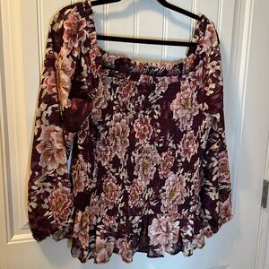 Chance & Destiny B-O-G Collection blouse. NWT. Size XL. Beautiful top!